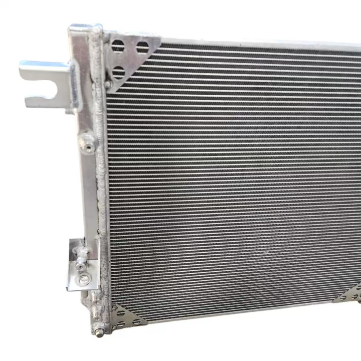 Radiador de Alumínio Sobredimensionado Jeep Wrangler JK 2.8 CRD
