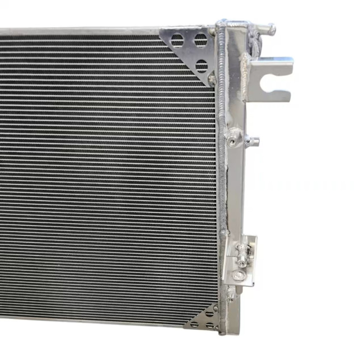 Radiador de Alumínio Sobredimensionado Jeep Wrangler JK 2.8 CRD